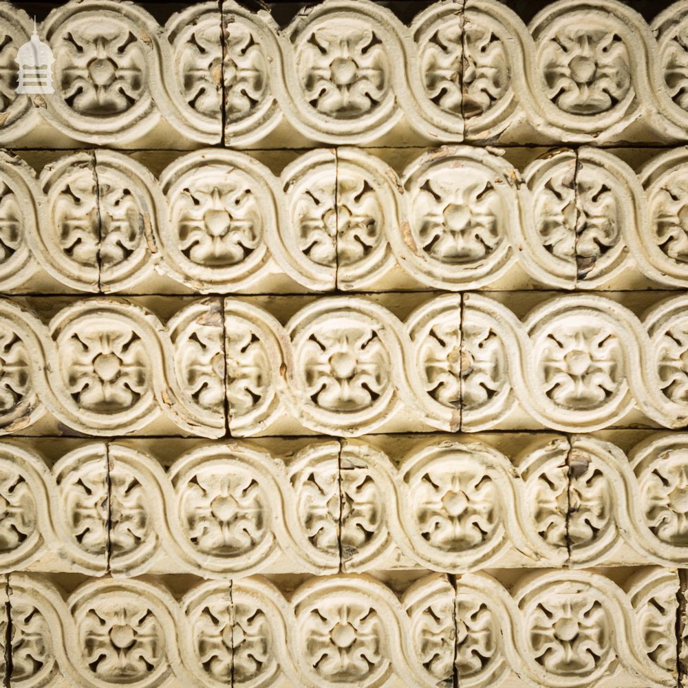 Batch of 39 19th C Decorative White Tudor Rose Design Bricks