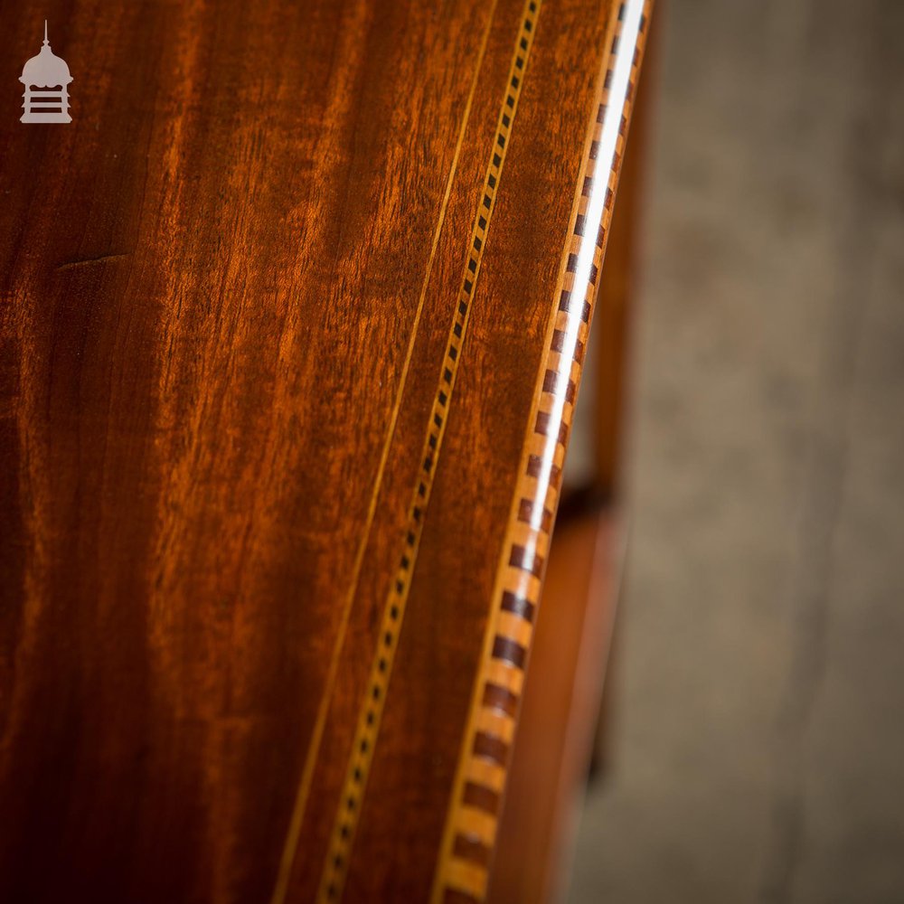 Fine Edwardian Inlaid Flame Mahogany Table