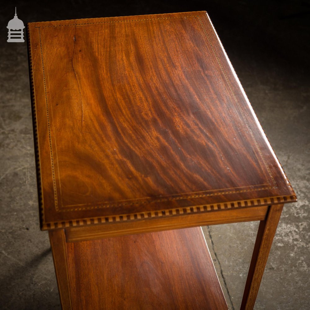 Fine Edwardian Inlaid Flame Mahogany Table