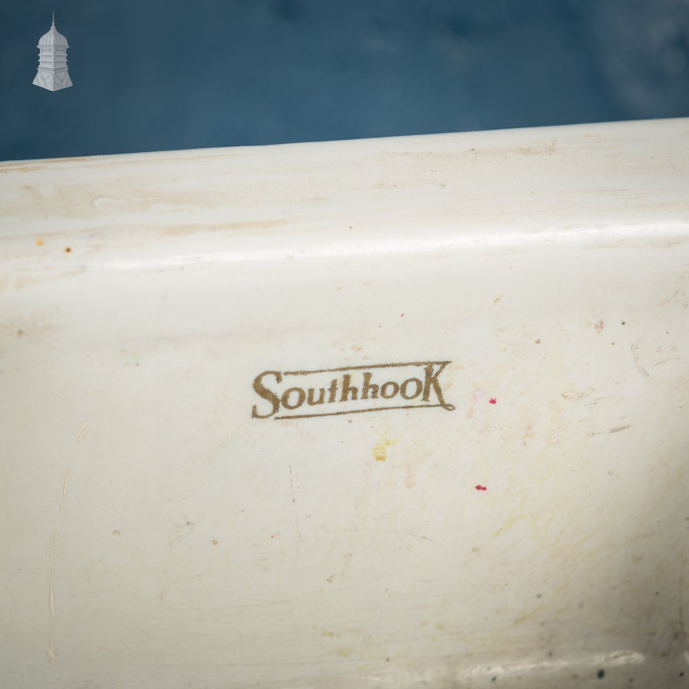 Small Southhook White School Science Lab Sink