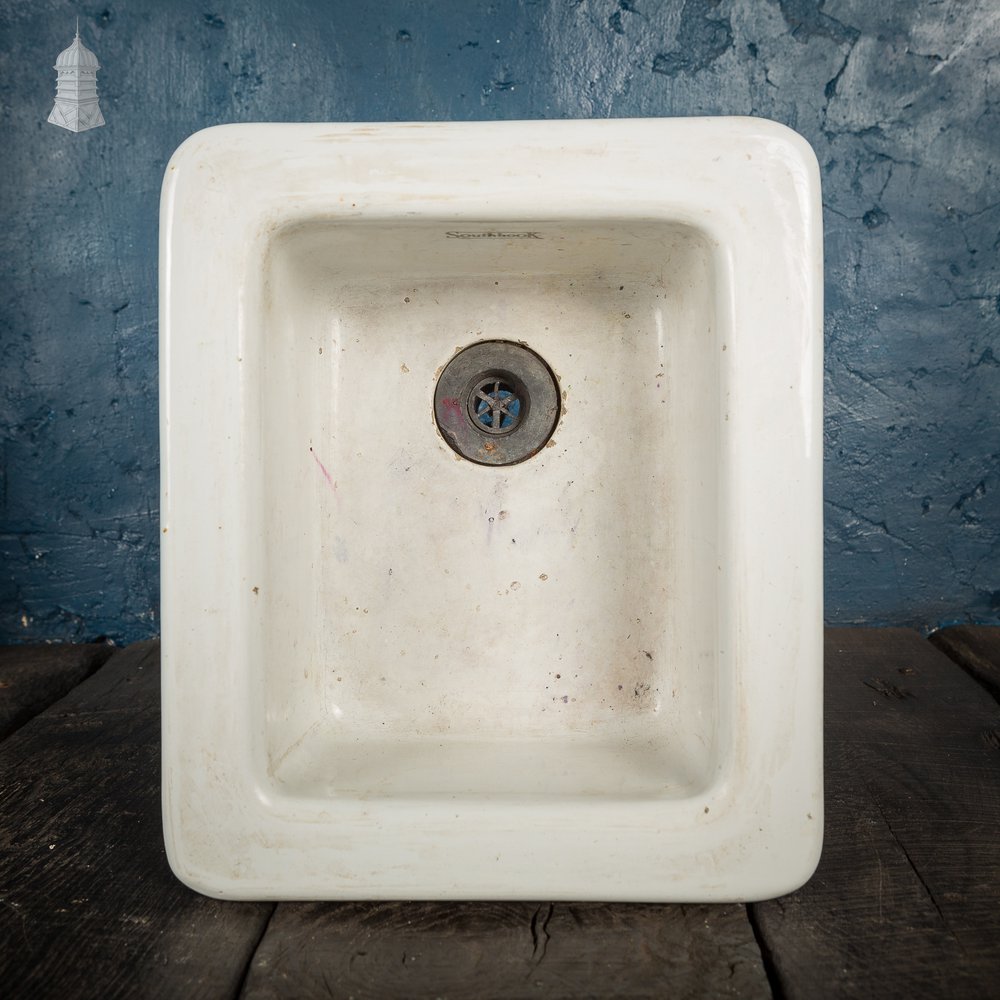 Small Southhook White School Science Lab Sink