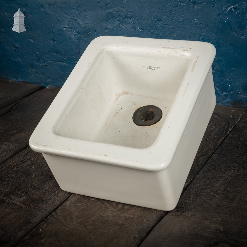 Small Southhook White School Science Lab Sink