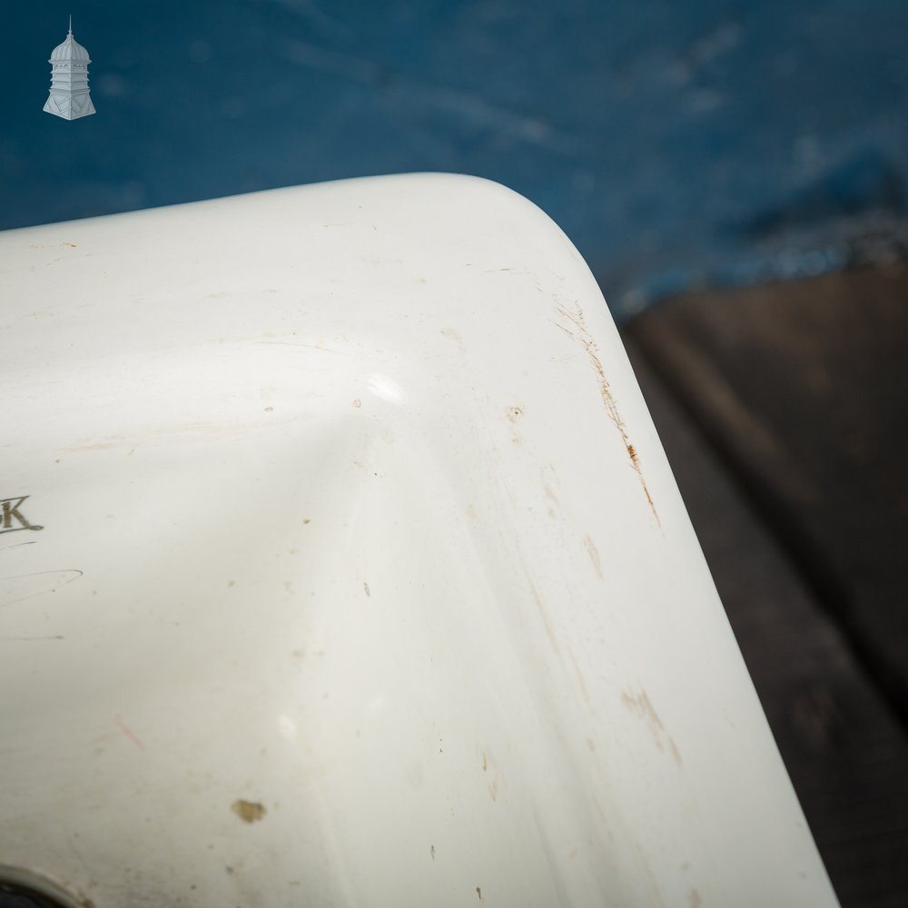 Small Southhook White School Science Lab Sink