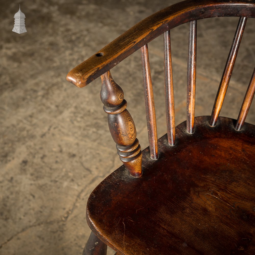 Georgian Windsor Stick Back Elm Chair