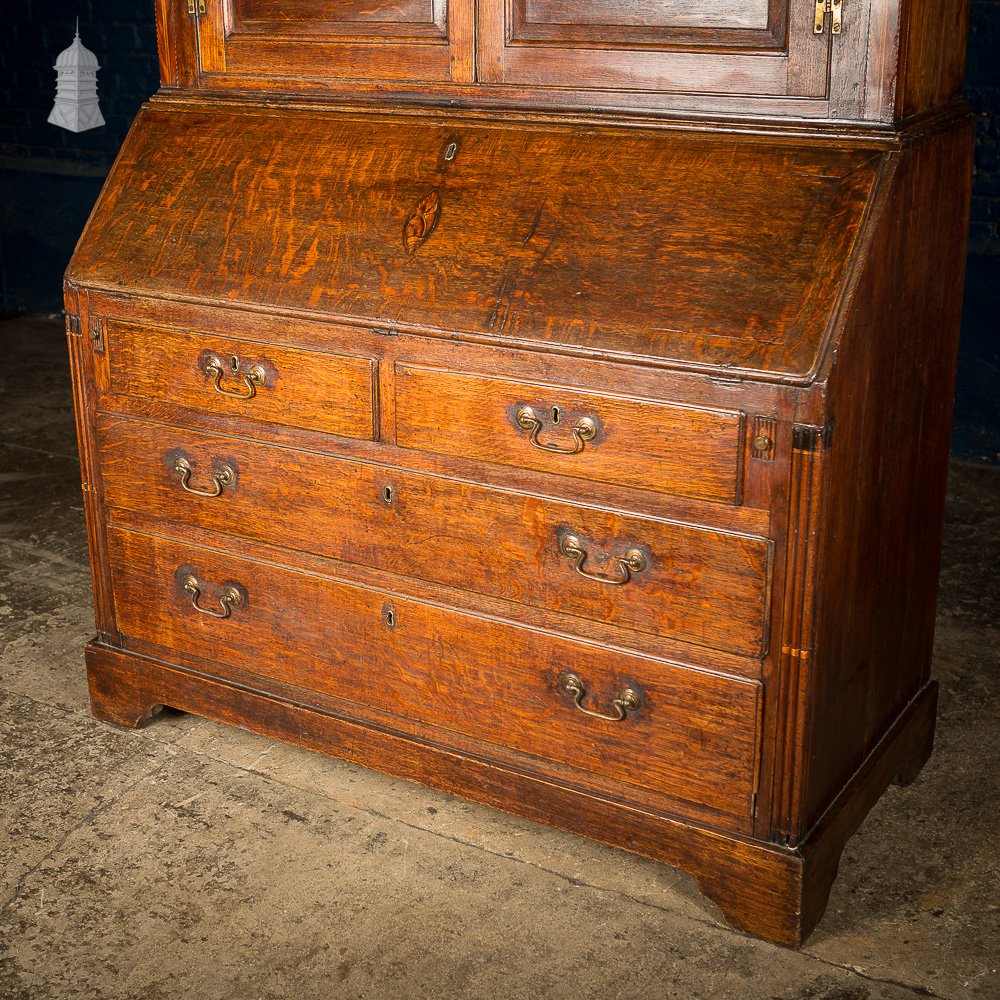 18th C Oak Sideboard Bureau with Inlaid Shell Motif