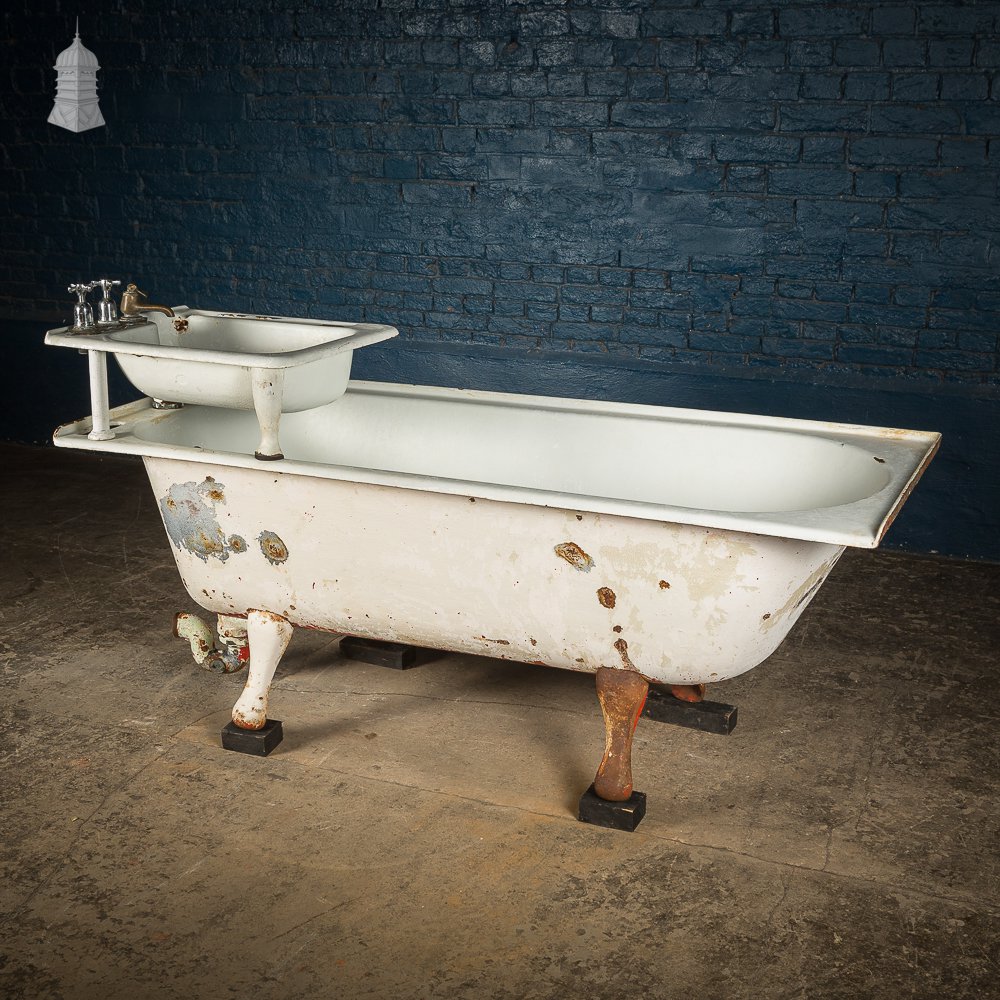 19th C Cast Iron Servants Bath with Integral Hand Basin