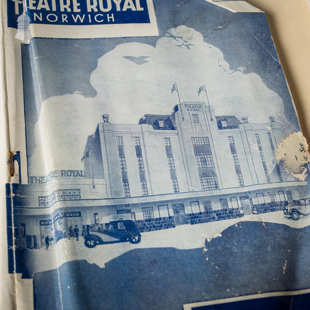 NR47321: Ipswich Museum Portrait Book Containing 1940’s Newspaper Clippings and Ballet Programmes From Theatre Royal Norwich