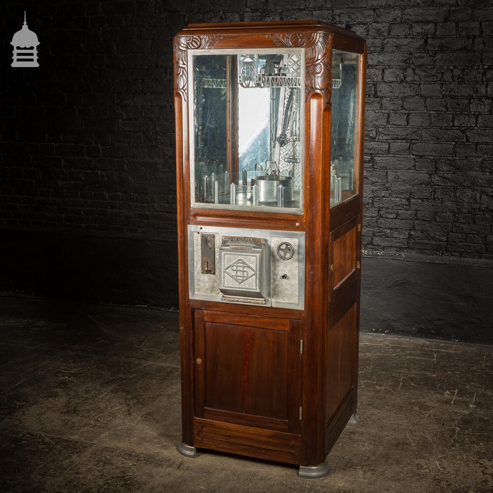 Vintage Art Deco Arcade Grab Machine