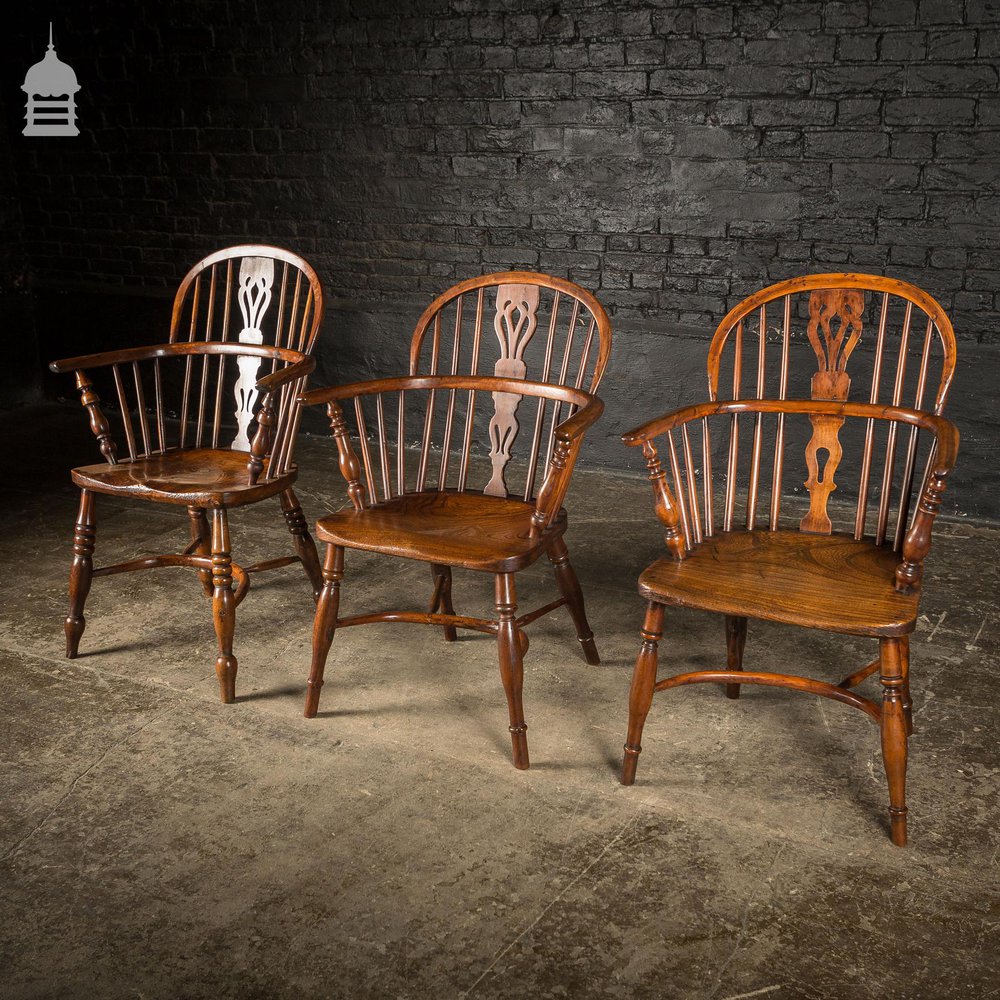 Set of 10 Circa 1830 Yew & Elm George Nicholson Rockley Low Windsor Chairs