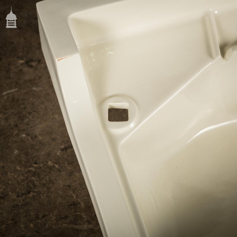 White Ceramic Deco Bathroom Sink