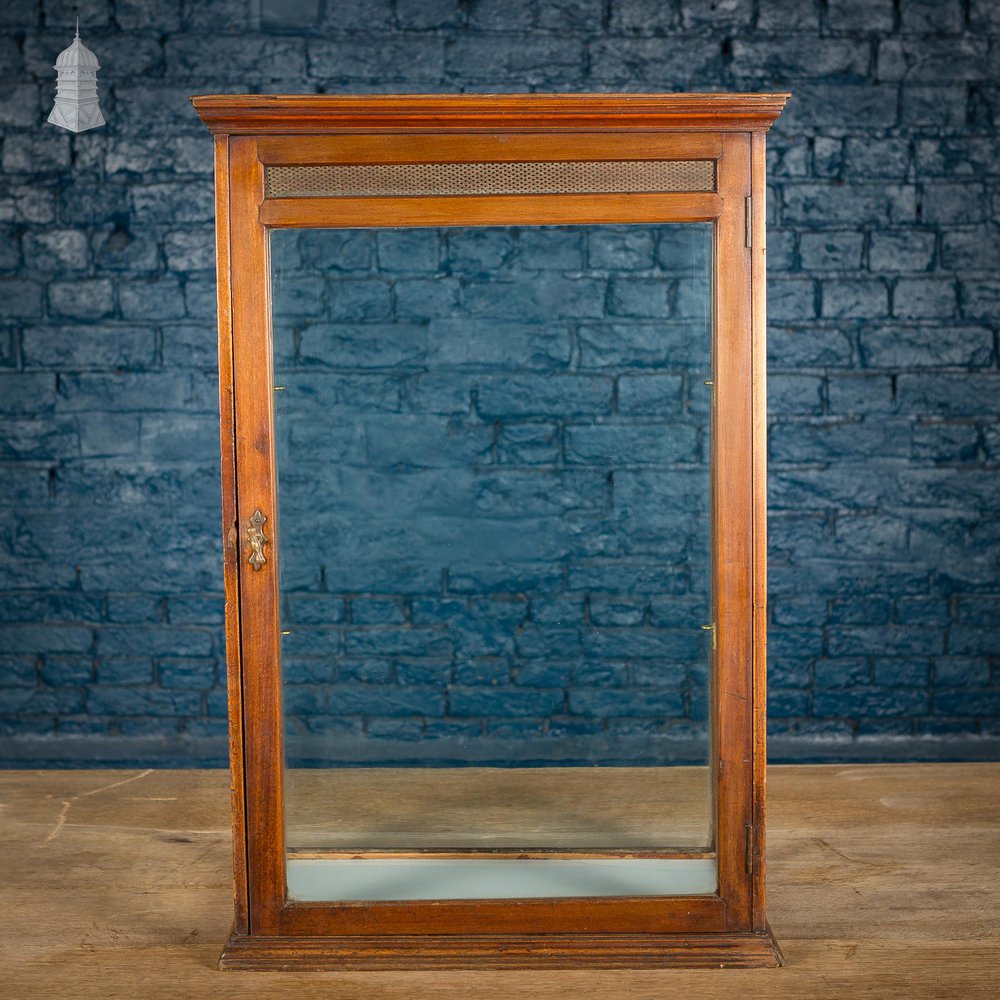 NR58721: 19th C Glazed Tabletop Display Cabinet