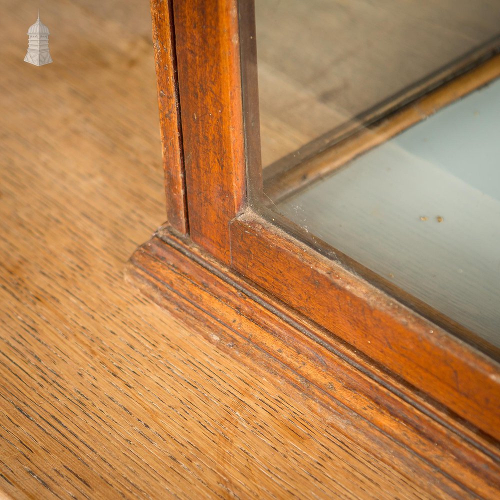 NR58721: 19th C Glazed Tabletop Display Cabinet