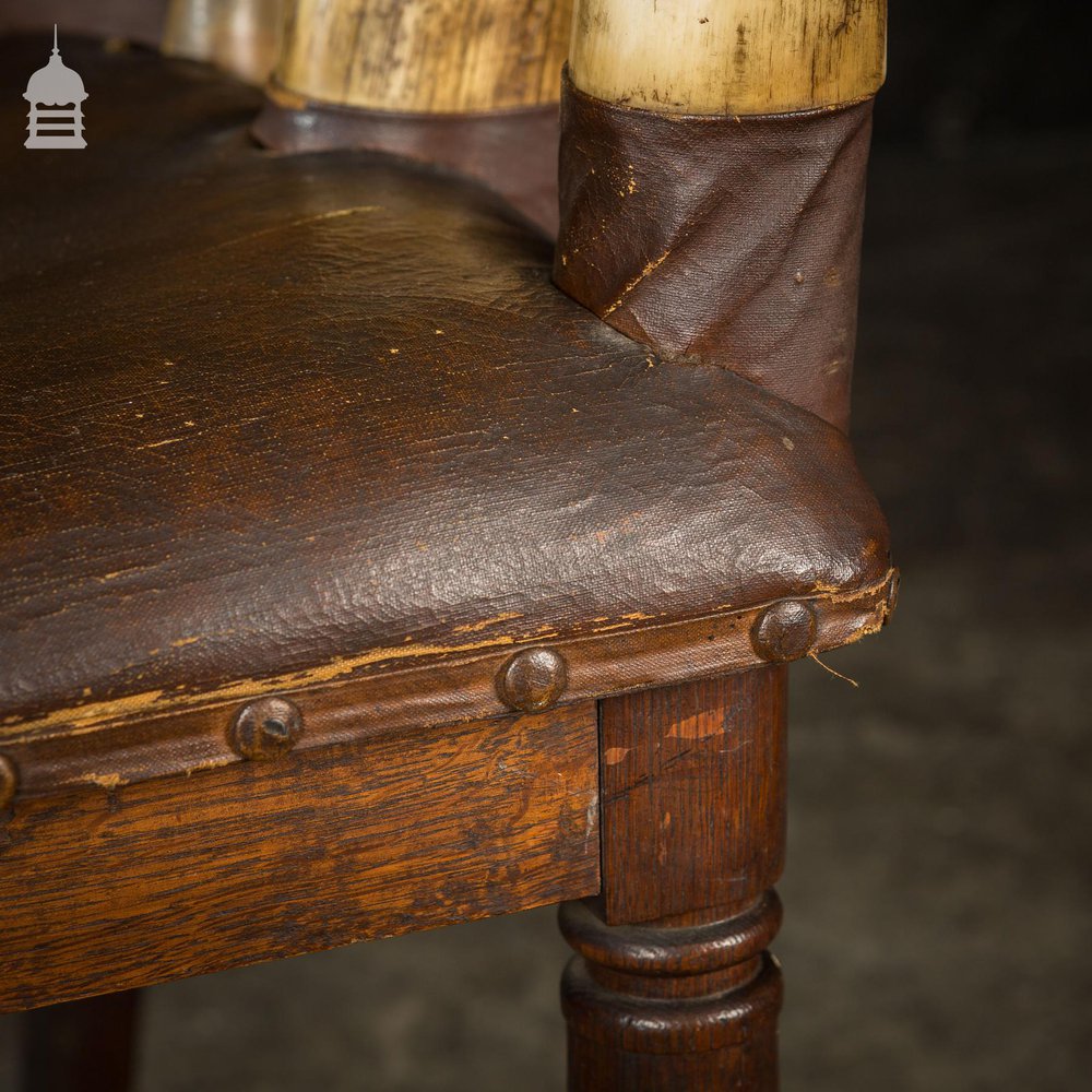 19th C Longhorn Steer Throne Chair with Turned Oak Legs