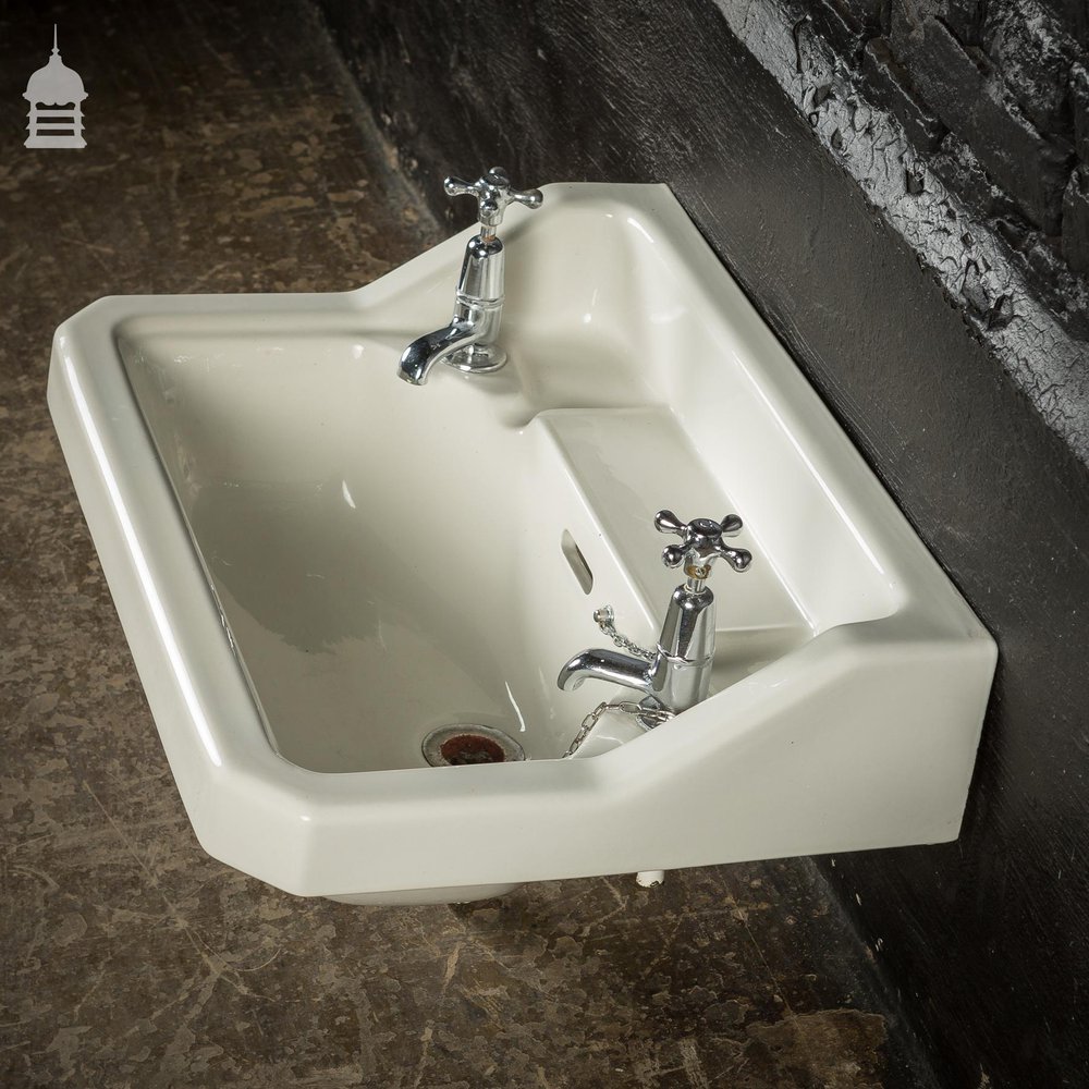 Circa 1900 Johnson Bros. Peeras White Ceramic Sink