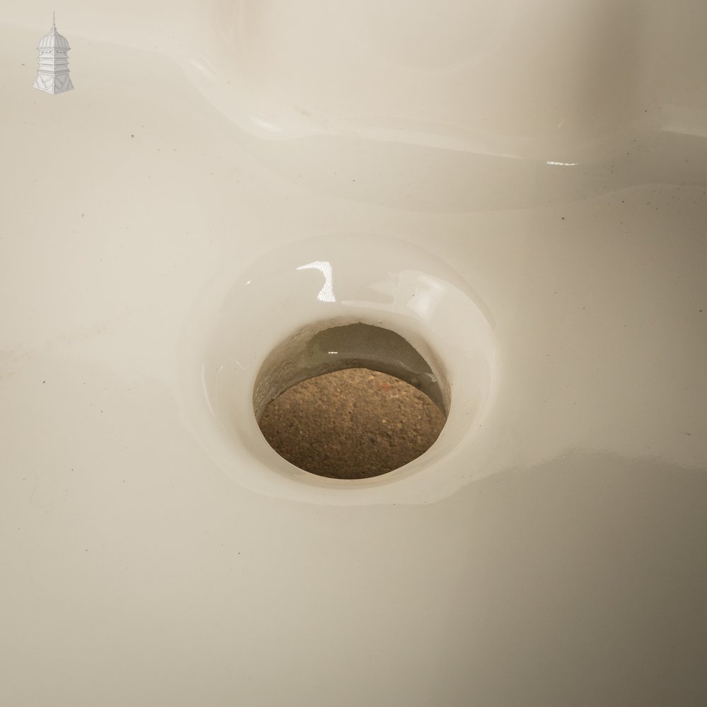 Armitage Shanks Butler Sink with Weir Overflow