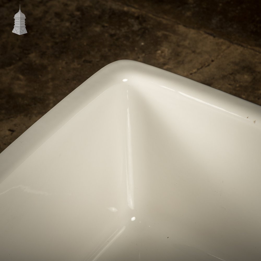 Armitage Shanks Butler Sink with Weir Overflow