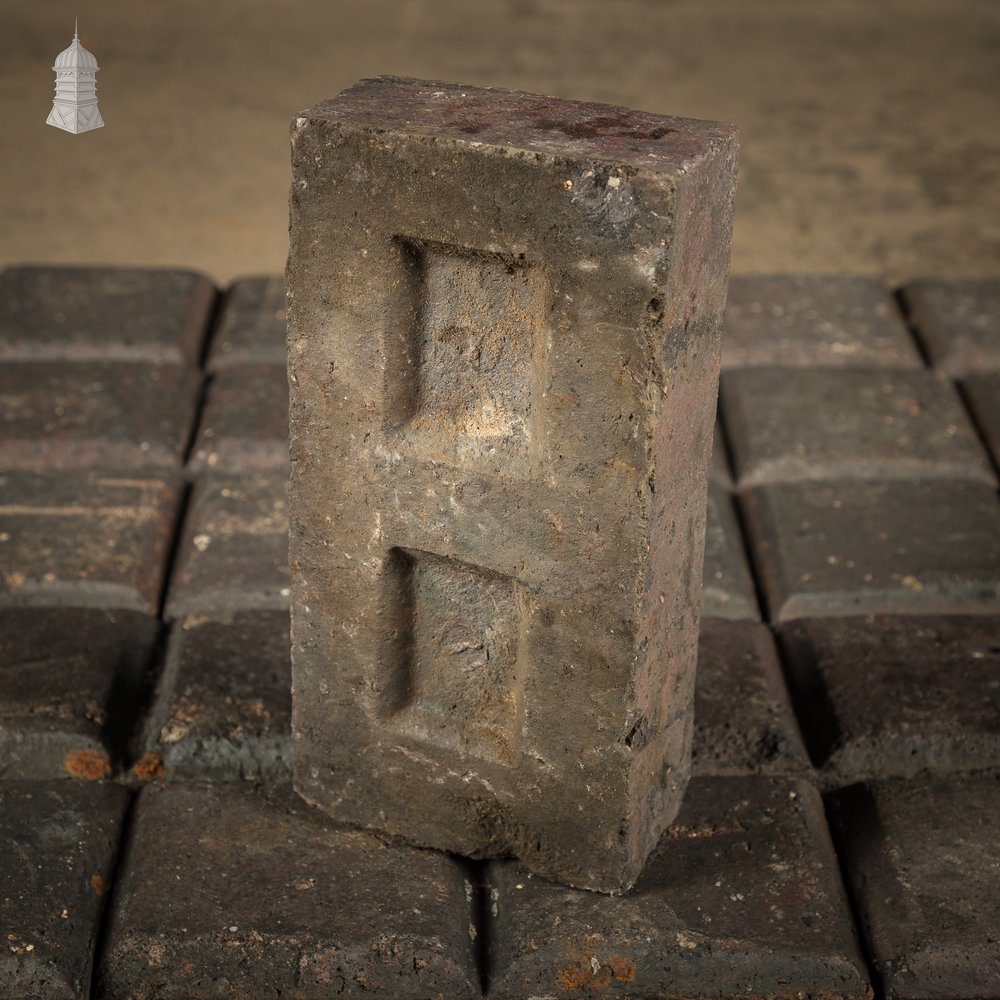 Reclaimed Stable Bricks, Staffordshire Blue Doubles, 122 Pavers