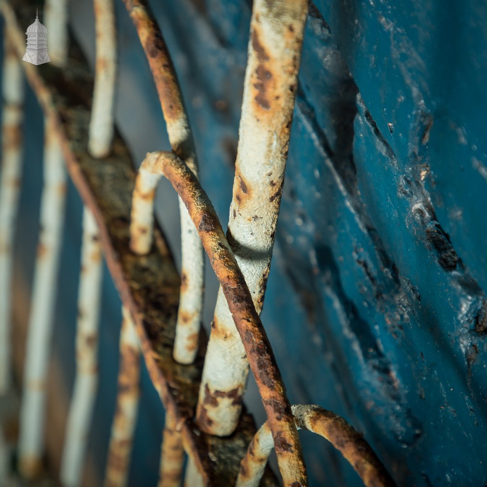 Wrought Iron Railing, Repeating Arch Design