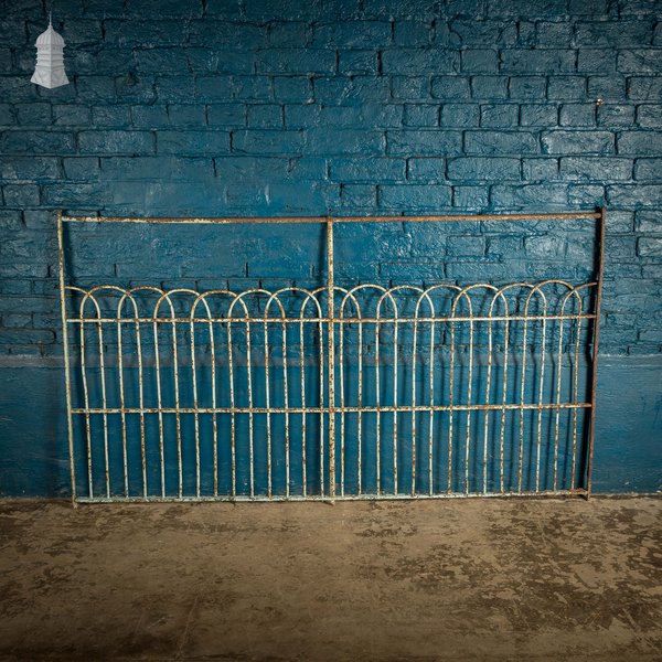 Wrought Iron Railing, Repeating Arch Design