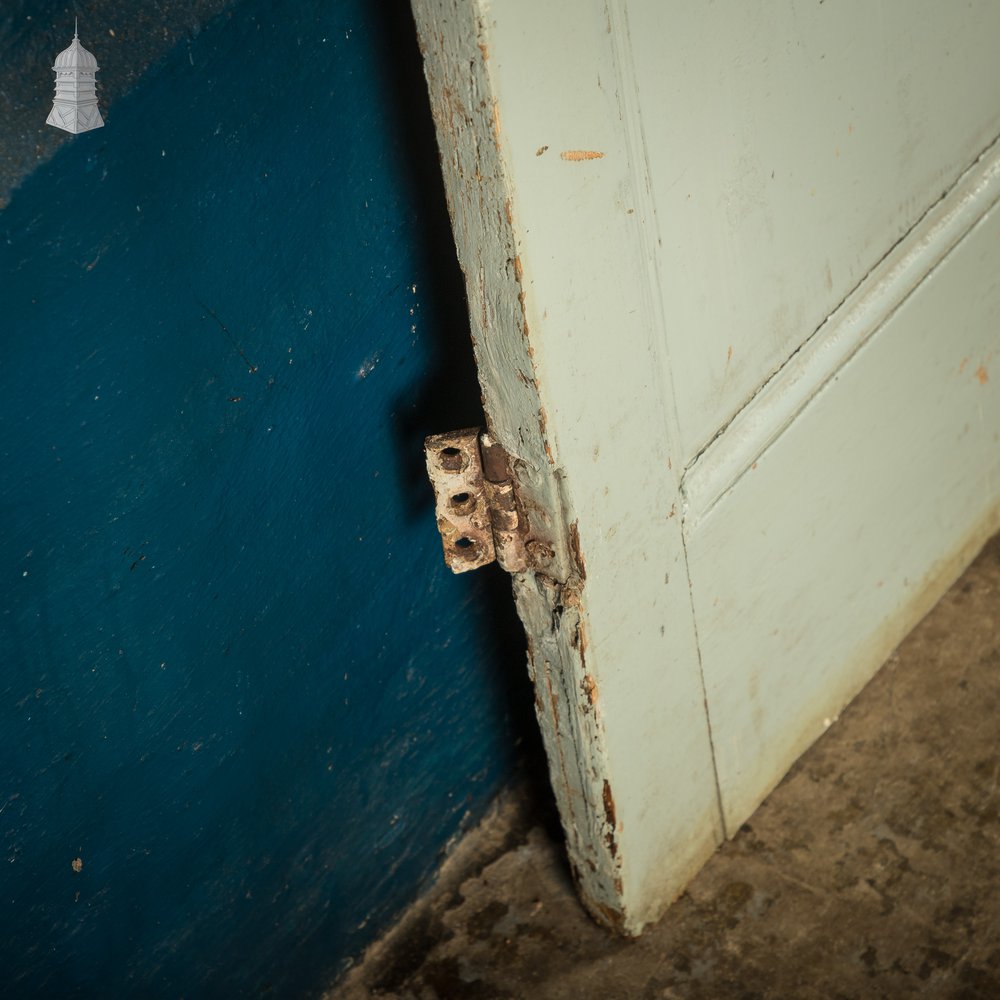 4 Panel Door with Suffolk Latch