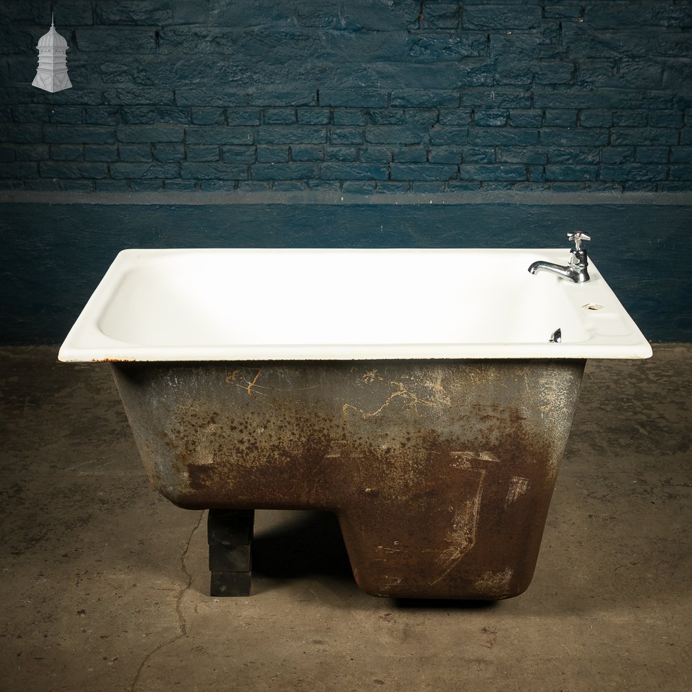 Sitz / Hip Bath, Small Cast Iron Bath