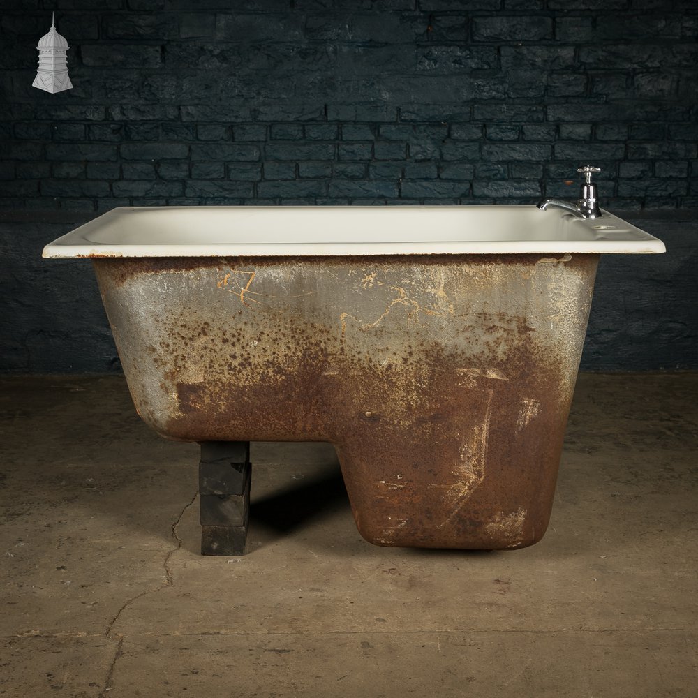 Sitz / Hip Bath, Small Cast Iron Bath