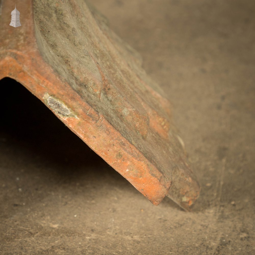 Ridge Tile Finial with Weathered Look