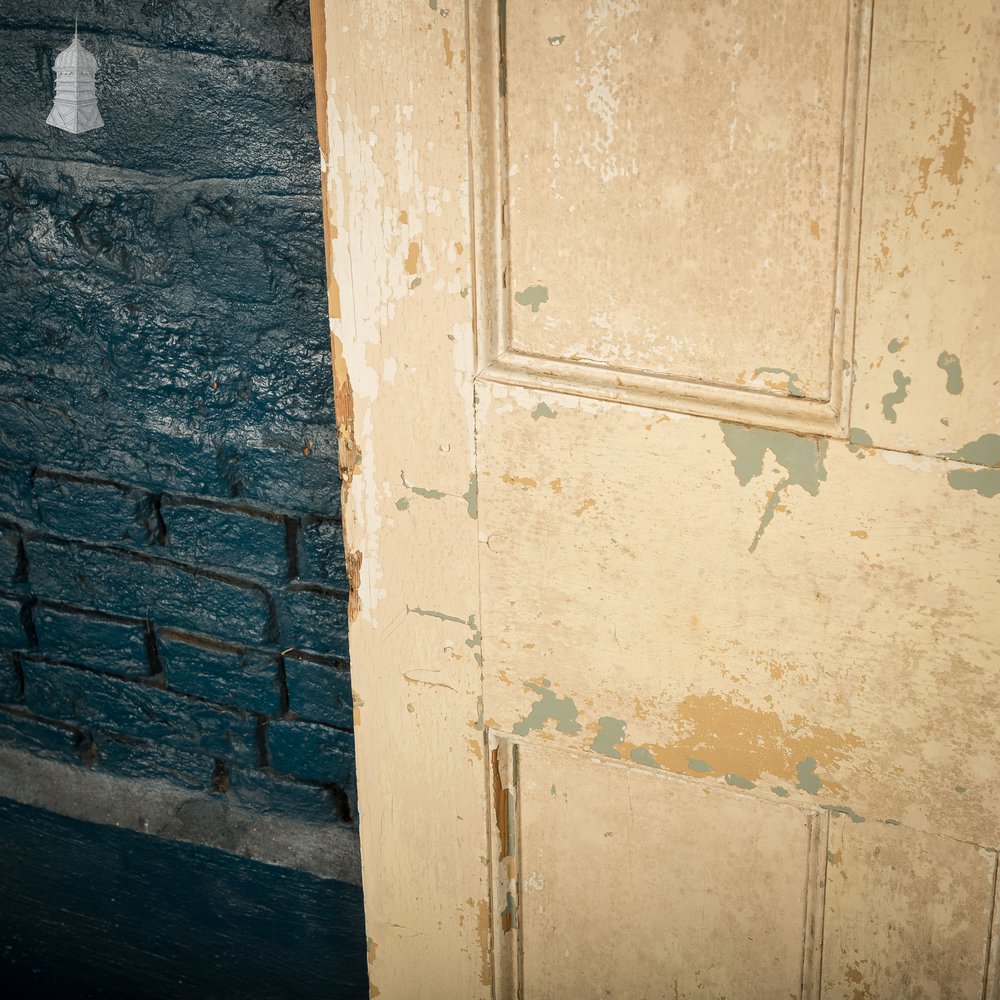 Moulded 6 Panel Door with a Period Six Panel Design