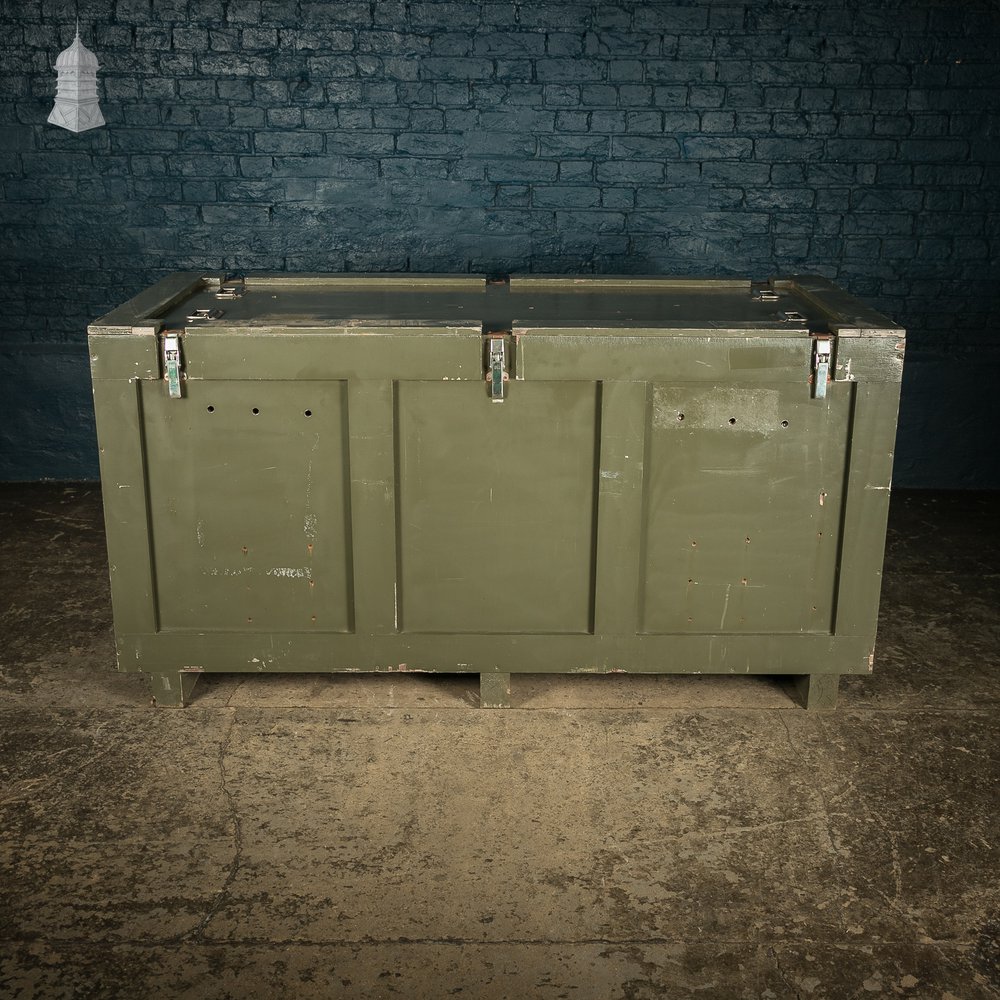 Large Military Green Painted Aircraft Parts Shipping Crate Reclaimed From a Norfolk RAF Base