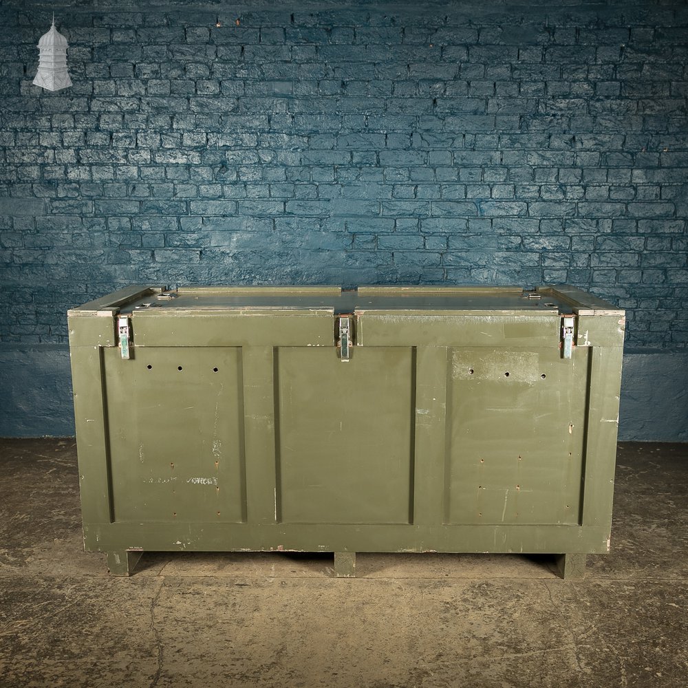 Large Military Green Painted Aircraft Parts Shipping Crate Reclaimed From a Norfolk RAF Base