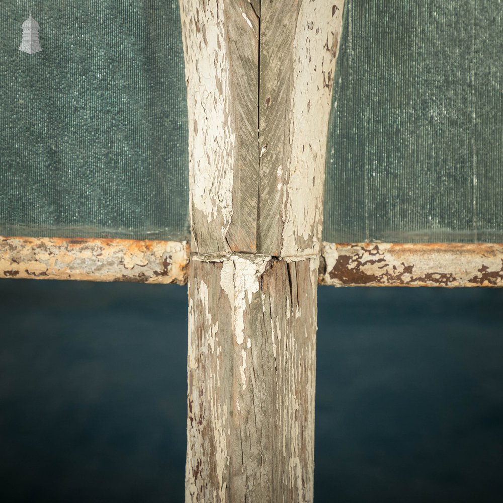 Arch Top Timber Window with Ribbed Textured Glass