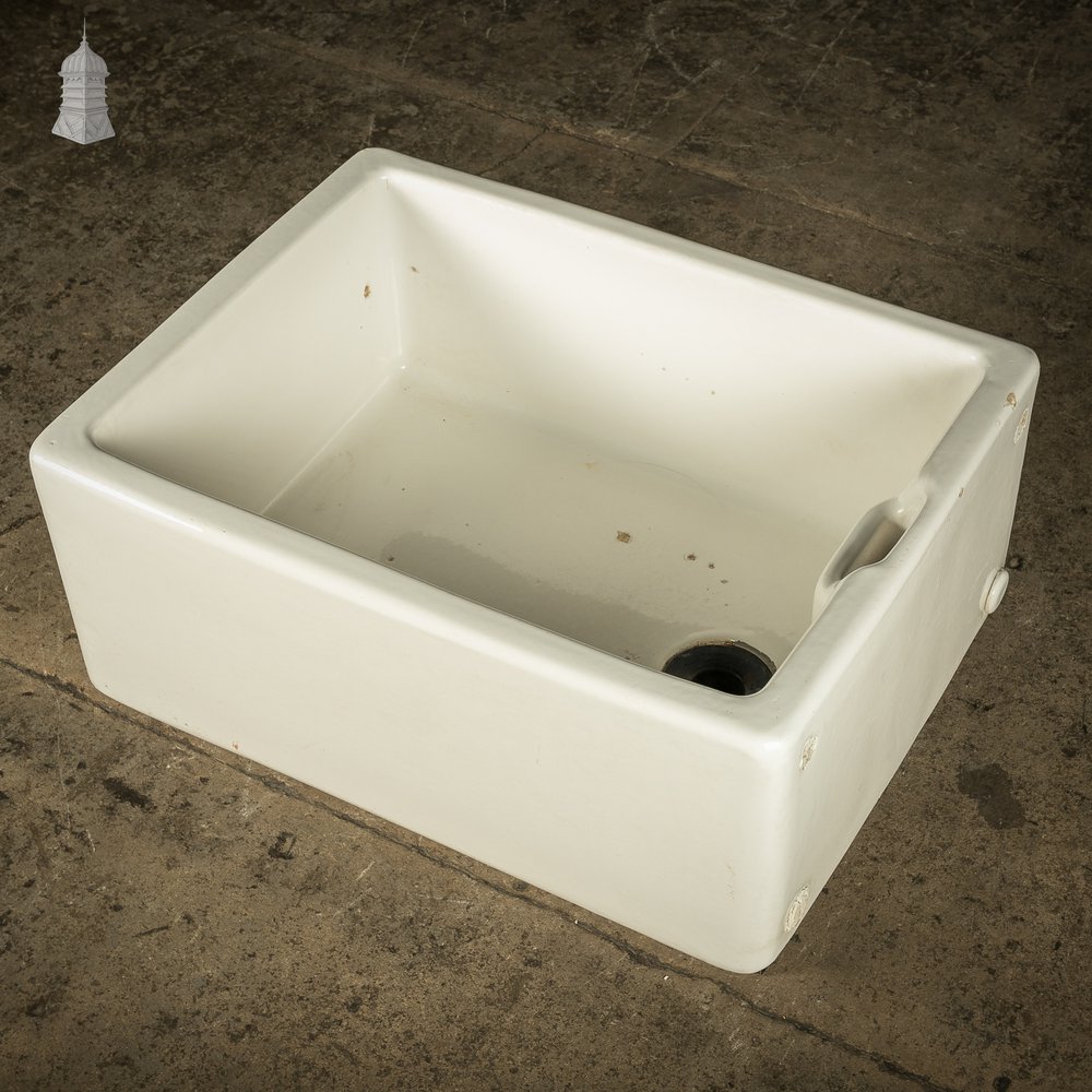 Reclaimed White Armitage Shanks Belfast Butler Sink