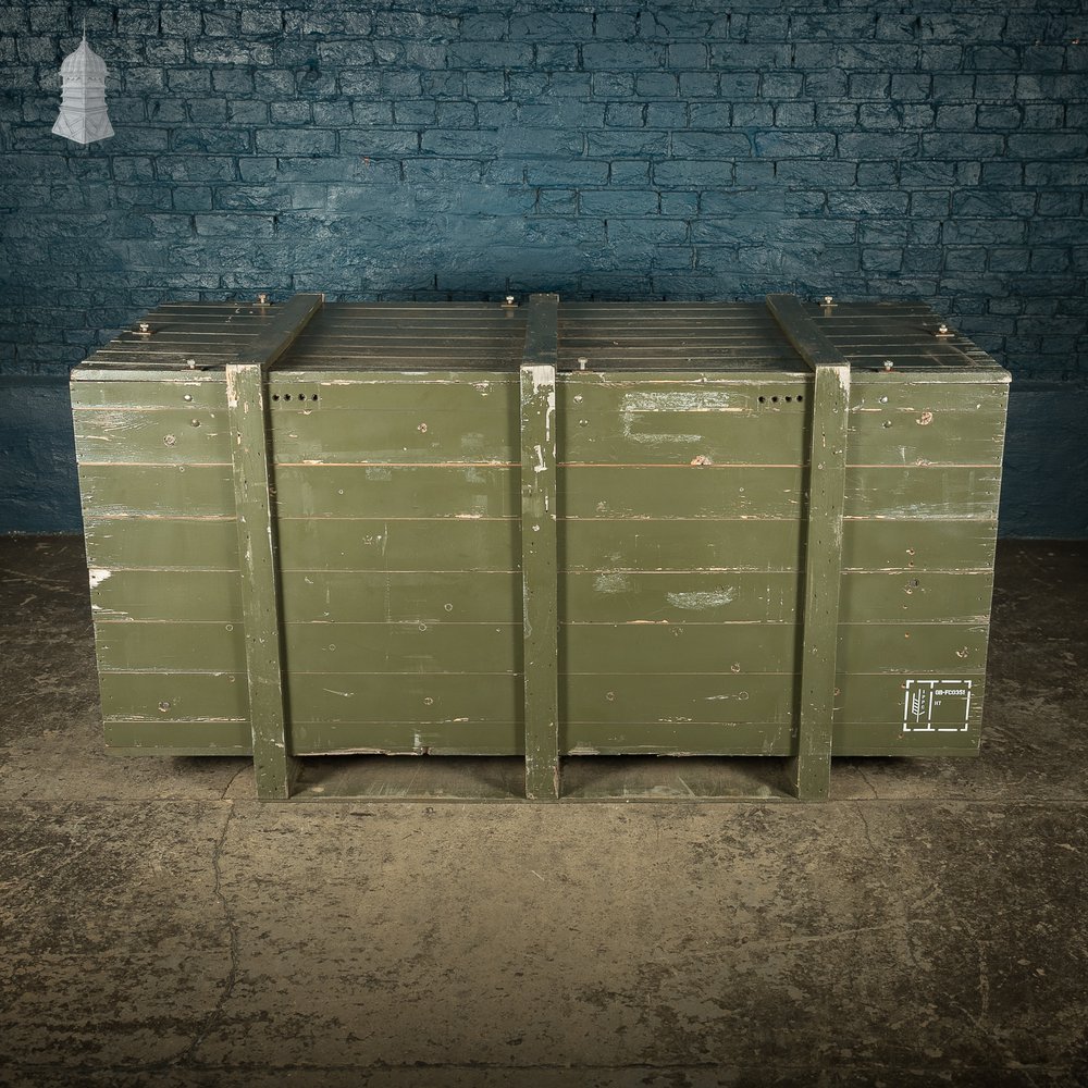 Large Green Painted Aircraft Parts Shipping Crate Reclaimed From a Norfolk RAF Base