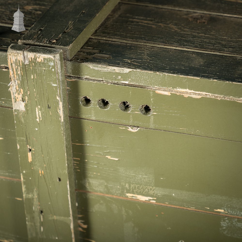 Large Green Painted Aircraft Parts Shipping Crate Reclaimed From a Norfolk RAF Base