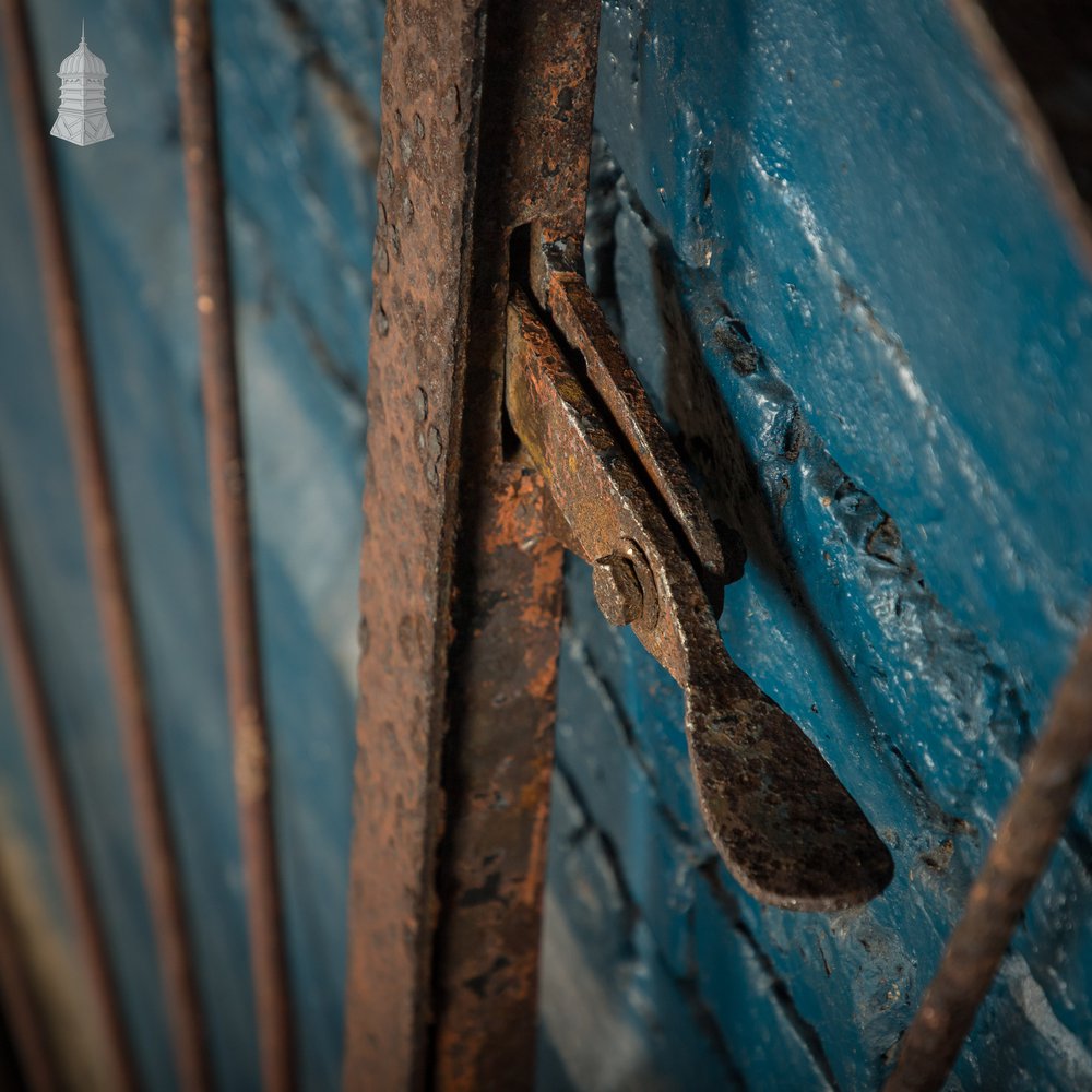 Sunburst Driveway Gates, Pair of Victorian Entrance Gates