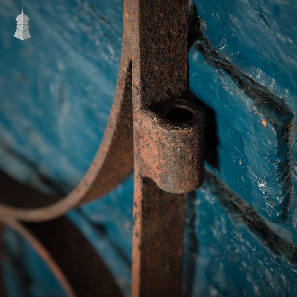 Sunburst Driveway Gates, Pair of Victorian Entrance Gates