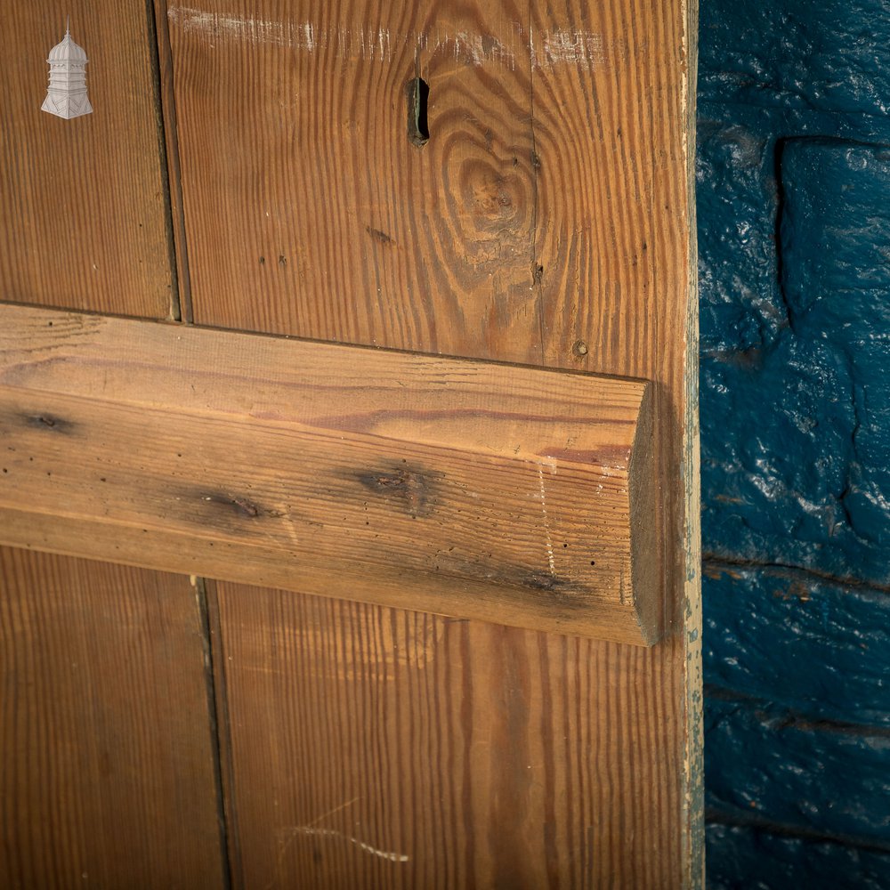 Plank & Ledge Door, Reclaimed with Distressed Green Paint
