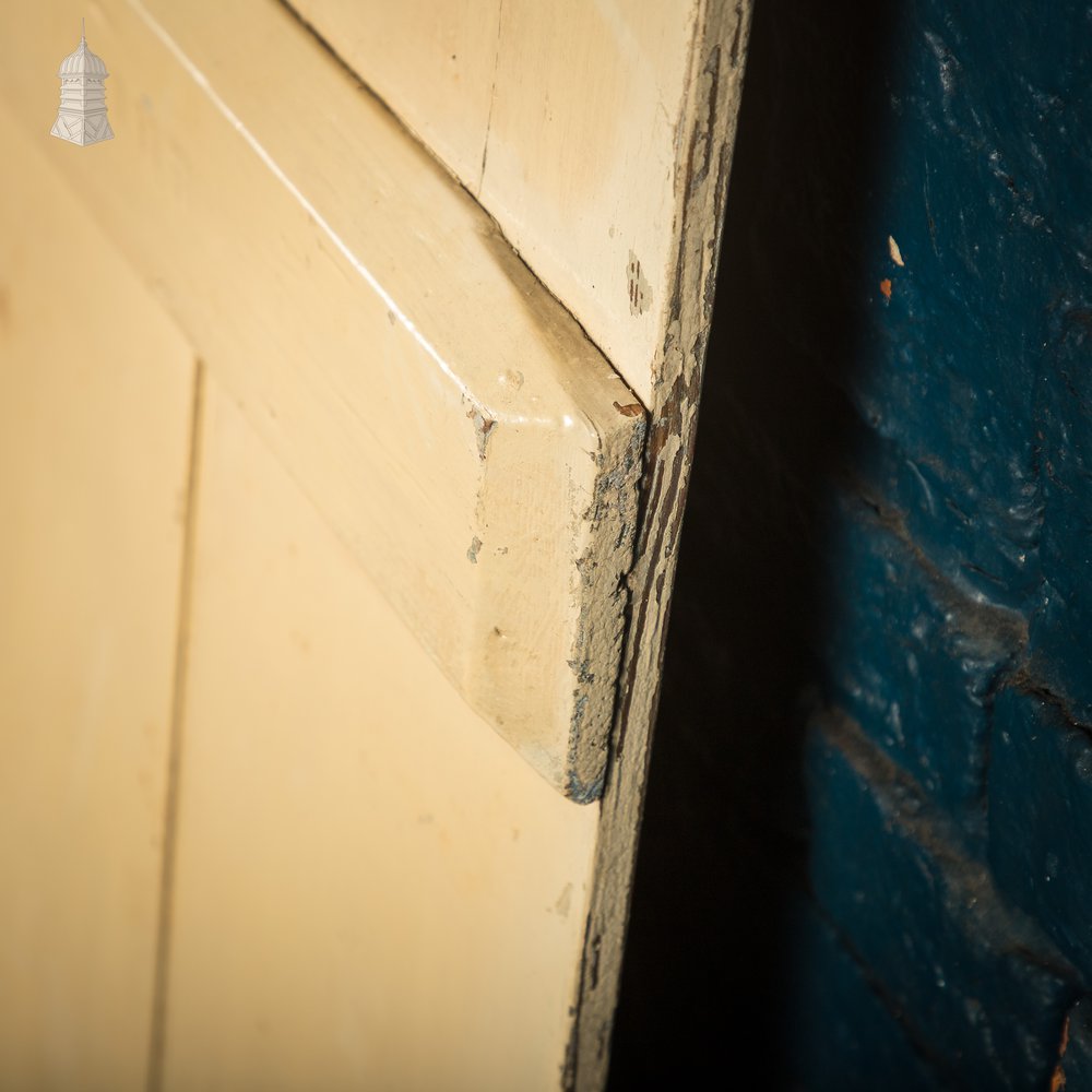 Reclaimed 3 Plank Door – Distressed Cream Paint