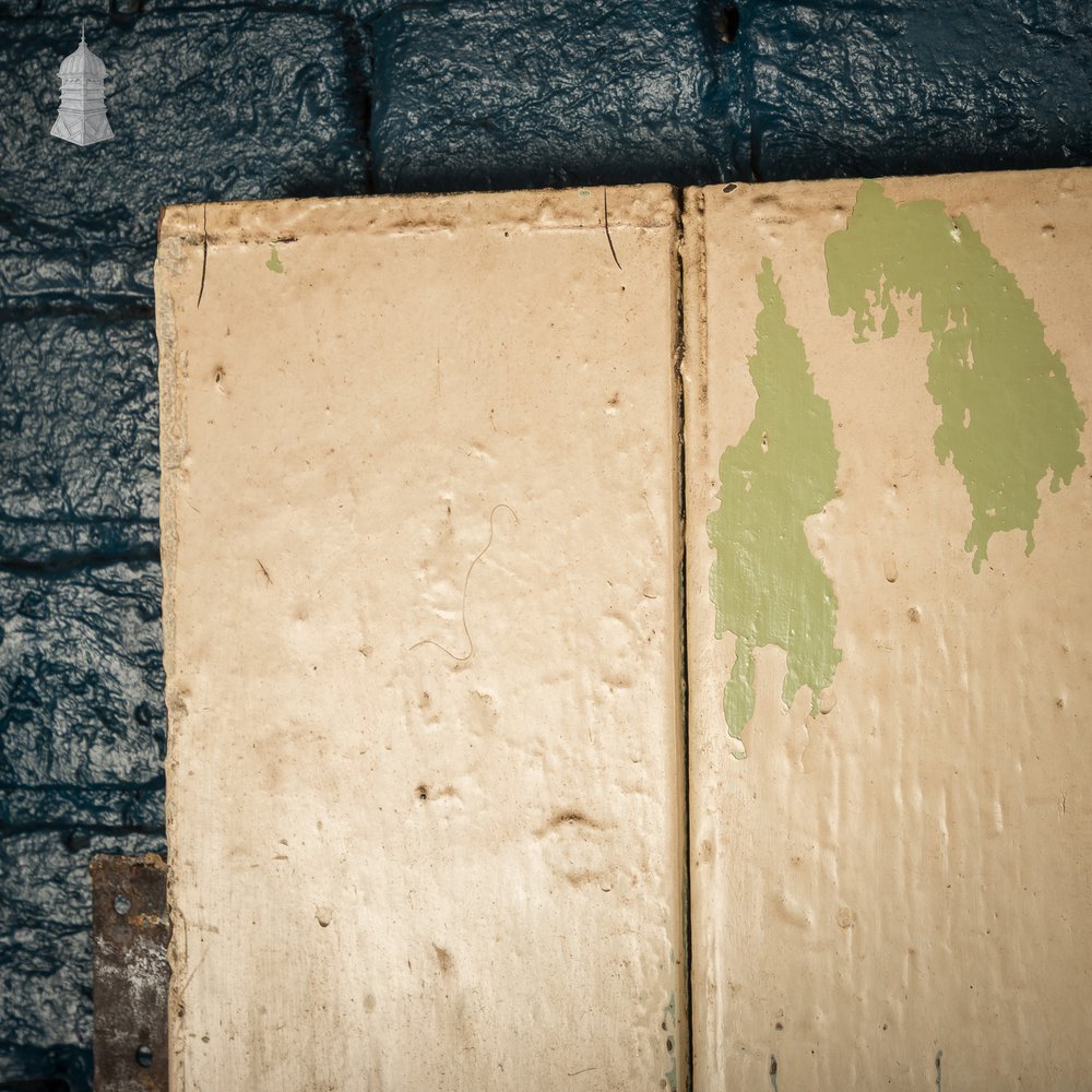 Reclaimed Cottage Door, Plank & Ledge