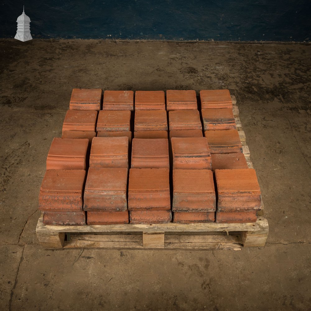 Arched Header Bricks, Batch of 35 Reclaimed Red Bricks