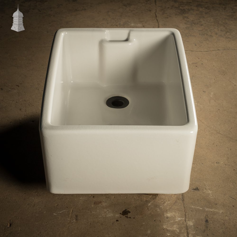 Armitage Shanks Butler Sink with Weir Overflow