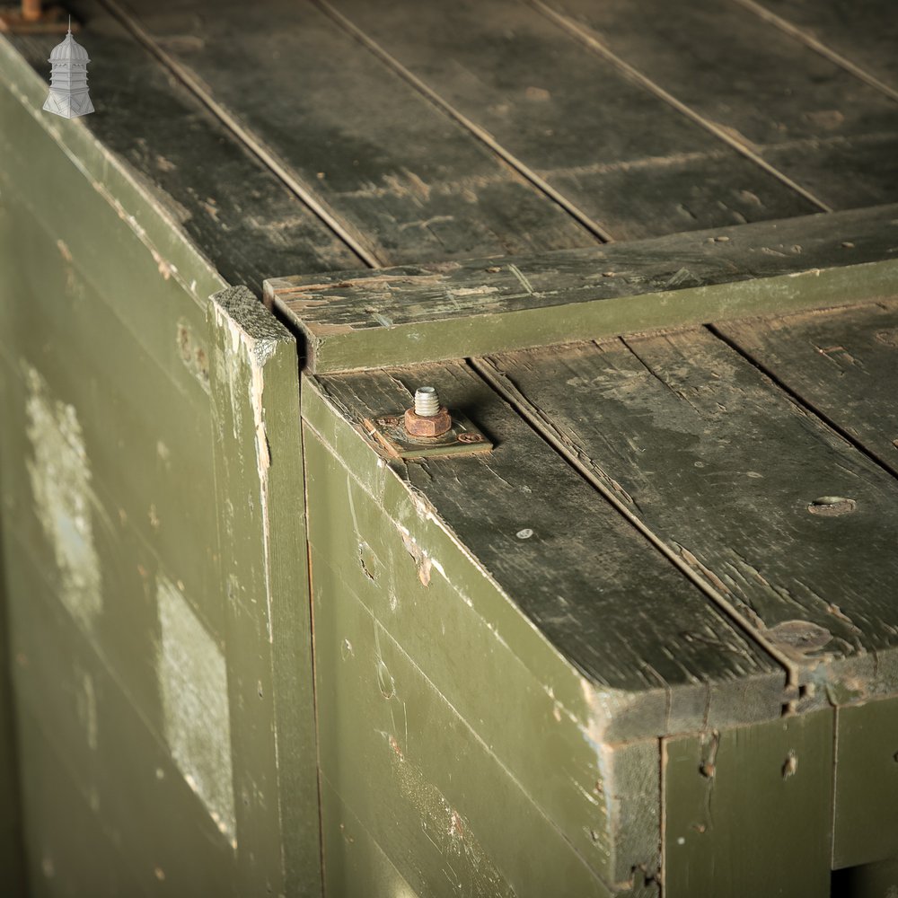 Large Green Painted Aircraft Parts Shipping Crate Reclaimed From a Norfolk RAF Base