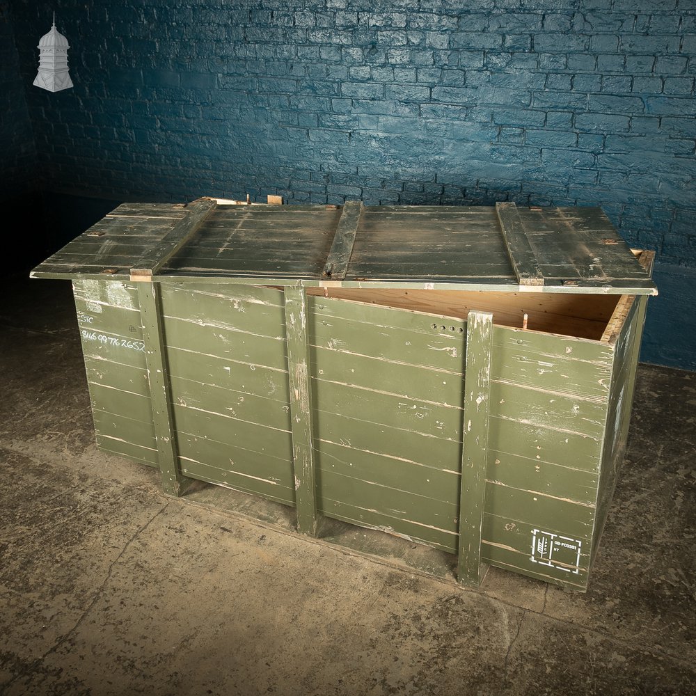 Large Green Painted Aircraft Parts Shipping Crate Reclaimed From a Norfolk RAF Base