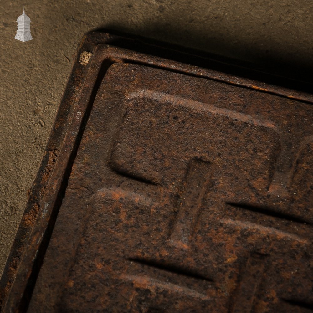 Airtight Inspection Cover, Reclaimed Cast Iron Manhole cover