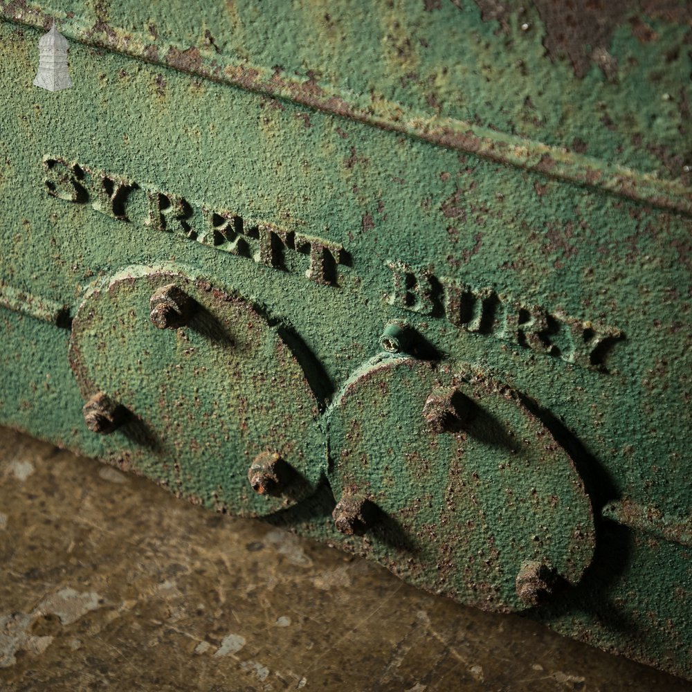 12 Foot Long 19th C Cast Iron Water Tank Trough Cistern - Syrett Bury