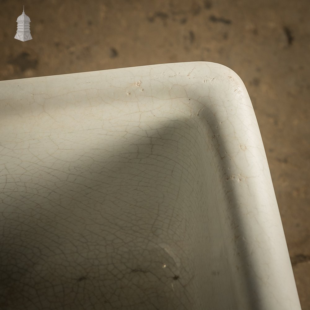 Royal Doulton Belfast Sink with Weir Overflow, Reclaimed