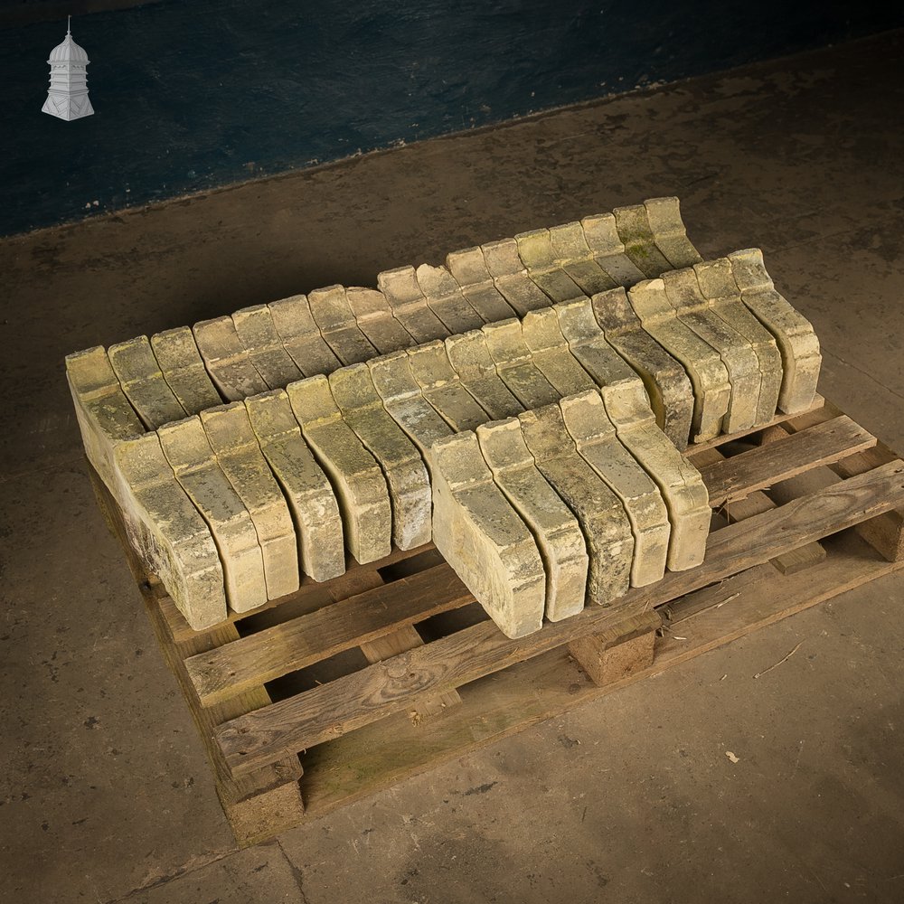 Buff Arched Header Bricks.