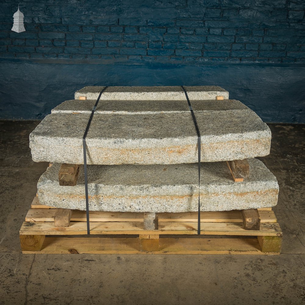 Curved Granite Kurb Stones, Batch of 6 - A Run of 6.5 Metres