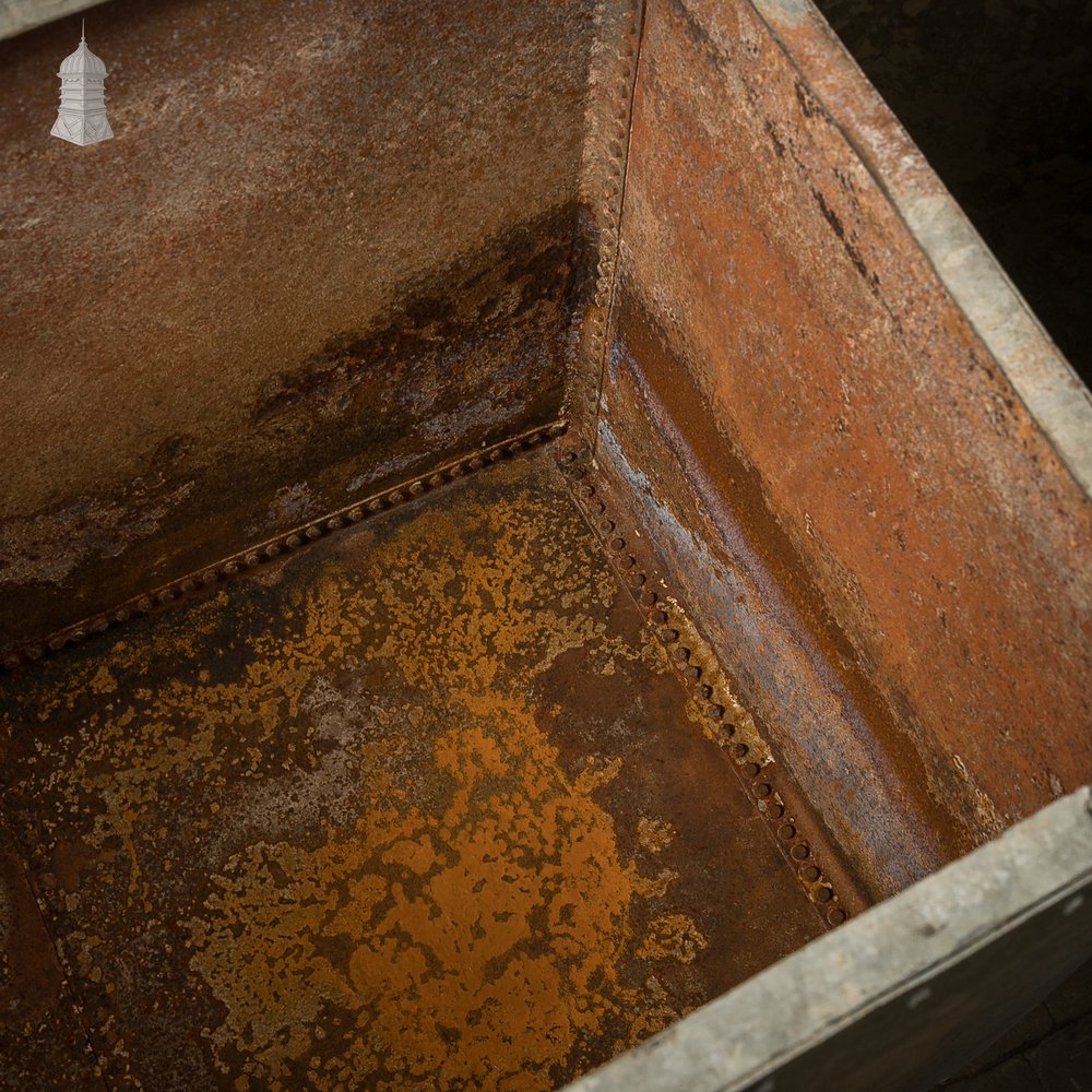 Riveted and Galvanized Water Tank