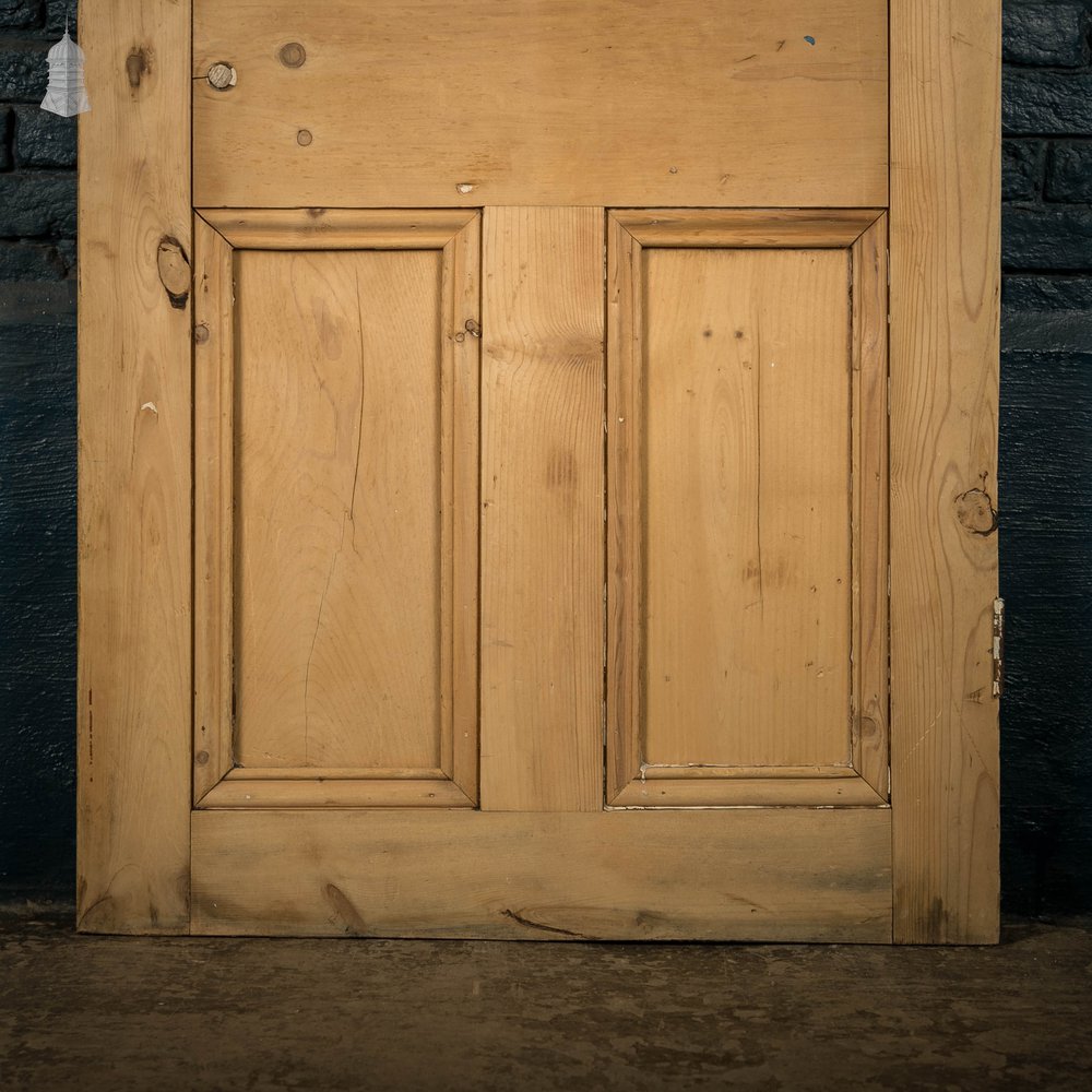 Victorian Paneled Door, 4 Panels with Moulding Trim